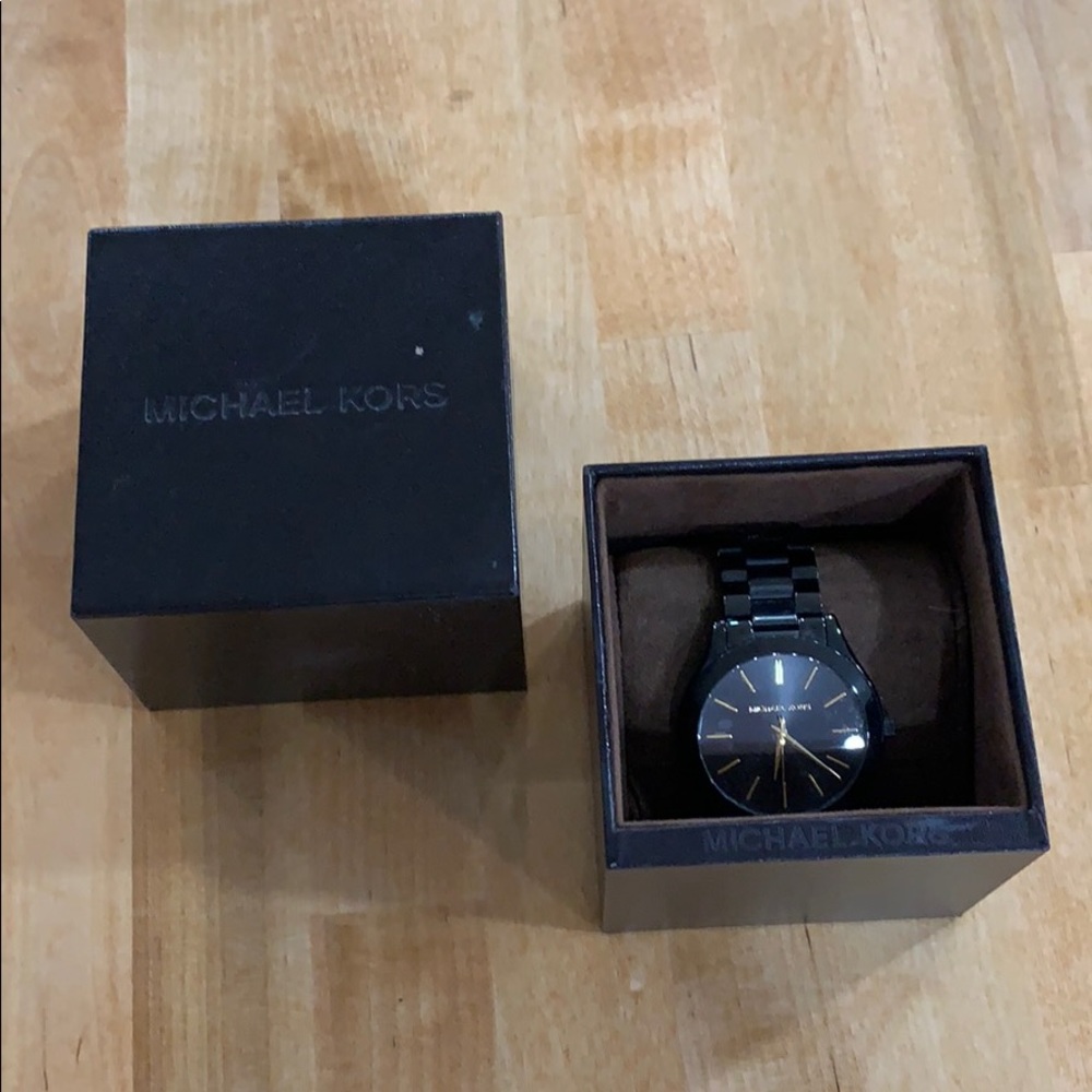 Michael Kors Watch View 2